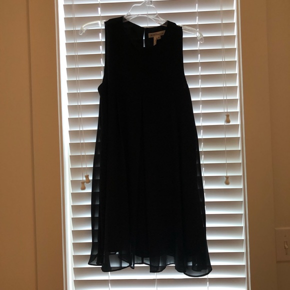 Chiffon sleeveless flare dress - Picture 1 of 3